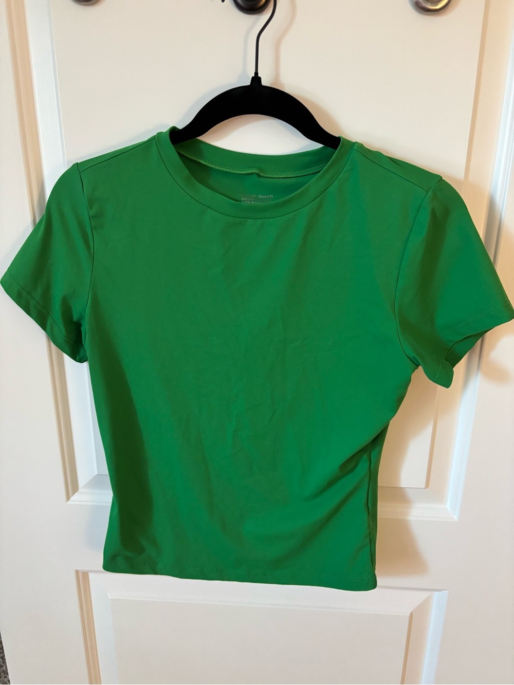 Women’s Green Crew Neck Short Sleeve Top